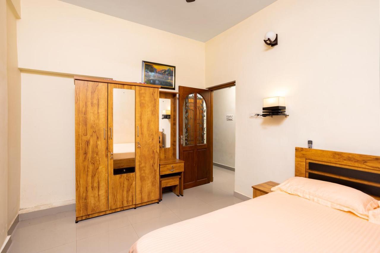 Paradise Inn Kochi Exterior foto